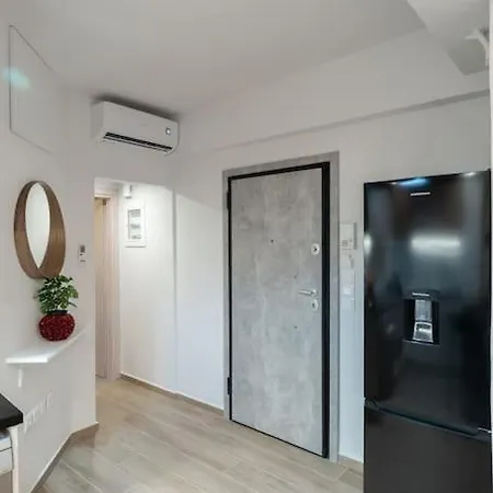 Gem Hidden Basement Treasure Apartment Athens